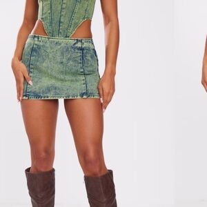 PrettyLittleThing Green Tint Vintage Wash Low Rise Denim Mini Skirt - Size 0